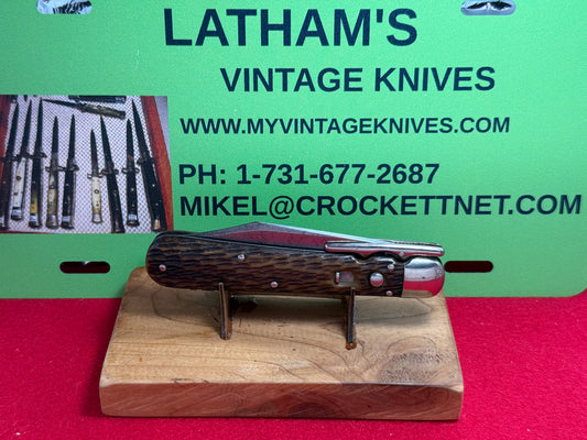 SCHRADE CUT CO. WALDEN N.Y 1916-46 SWING GUARD HUNTER 4 7/8" VINTAGE AMERICAN AUTOMATIC KNIFE BROWN JIGGED BONE HANDLES