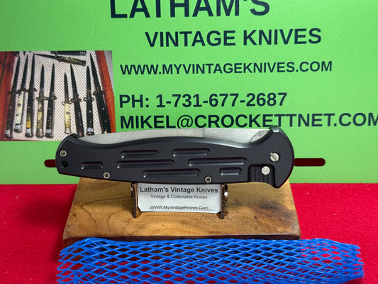 DALTON, ROB CUSTOM 1996-2000 LARGE AFO TACTICAL AUTOMATIC CUSTOM AUTOMATIC KNIFE BLACK METAL HANDLES STAINLESS BLADE