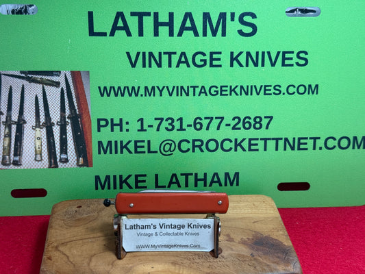 G. SCHRADE KNIFE CO. BRIDGEPORT CONN. 1929-56 PULL BALL RELEASE VINTAGE AMERICAN AUTOMATIC KNIFE RED COMPOSITION HANDLES