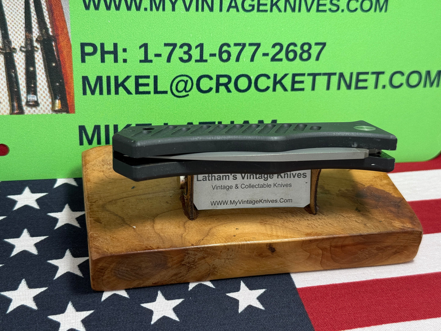 AMERICAN TACTICAL SUPPLY CO. (ATS) 2008-2012 SIDE OPENING SER# 001 TACTICAL AUTOMATIC KNIFE BLACK METAL HANDLES