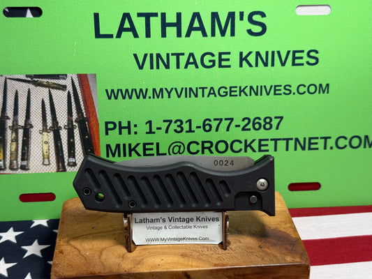 ATS-AMERICAN TACTICAL SUPPLY CO. USA 2008-2012 SIDE OPENING SER# 0024 TACTICAL AUTOMATIC KNIFE BLACK METAL HANDLES