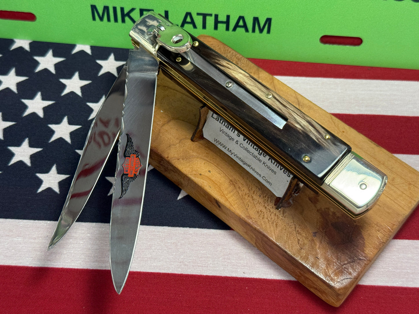 HUBERTUS SOLINGEN GERMANY 2005-2010 ERA LEVER AUTOMATIC 14 CM 2BL "HARLEY DAVIDSON LIMITED EDITION" GERMAN AUTOMATIC KNIFE BUFFALO HORN HANDLES