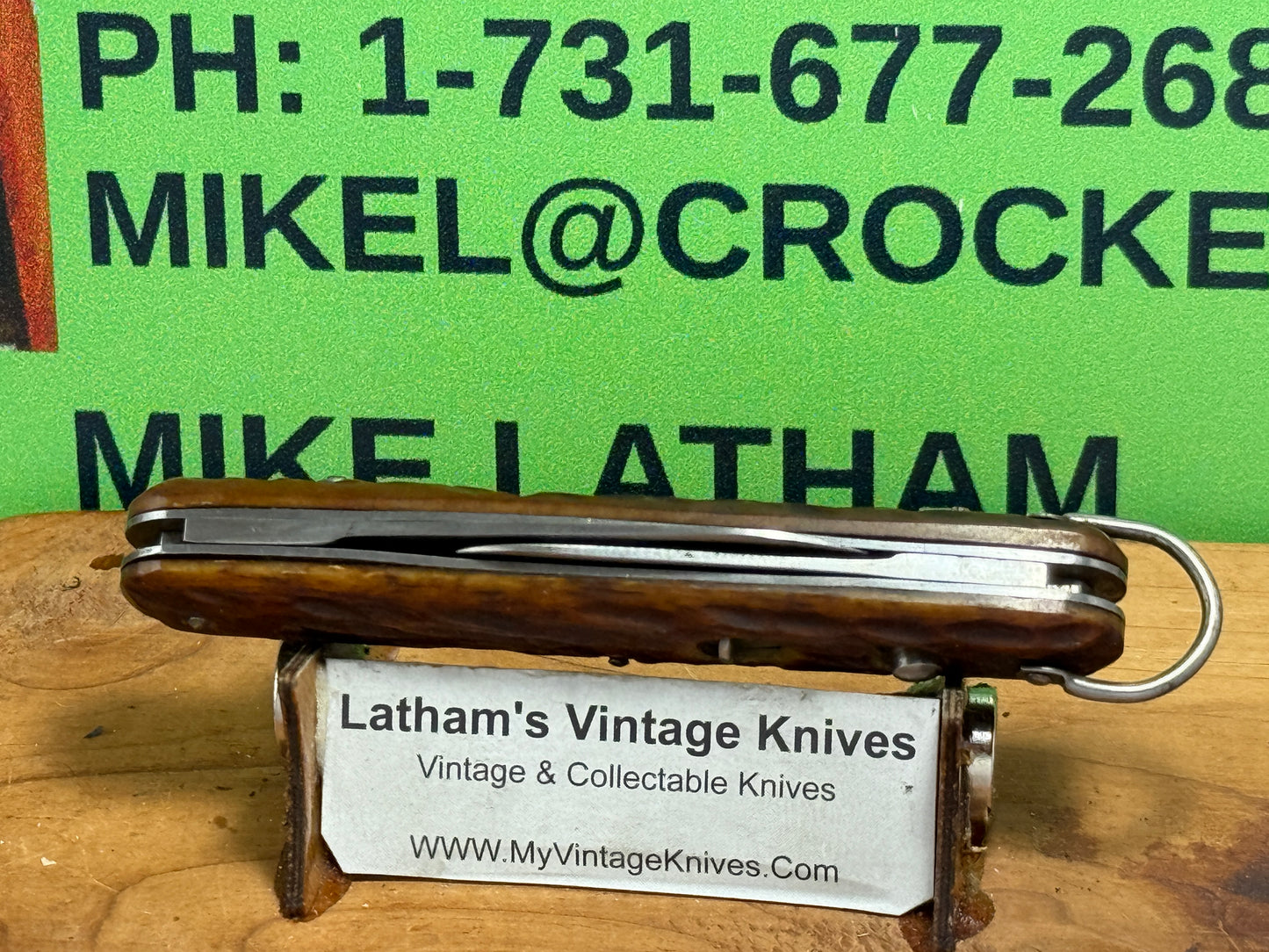 PRESTO GEO. SCHRADE BRIDGEPORT CONN. 1935-40 TWIN BLADE GIRL SCOUT EDITION WITH BAIL VINTAGE AMERICAN AUTOMATIC KNIFE 3 3/8" DOUBLE BUTTON JIGGED BONE HANDLES