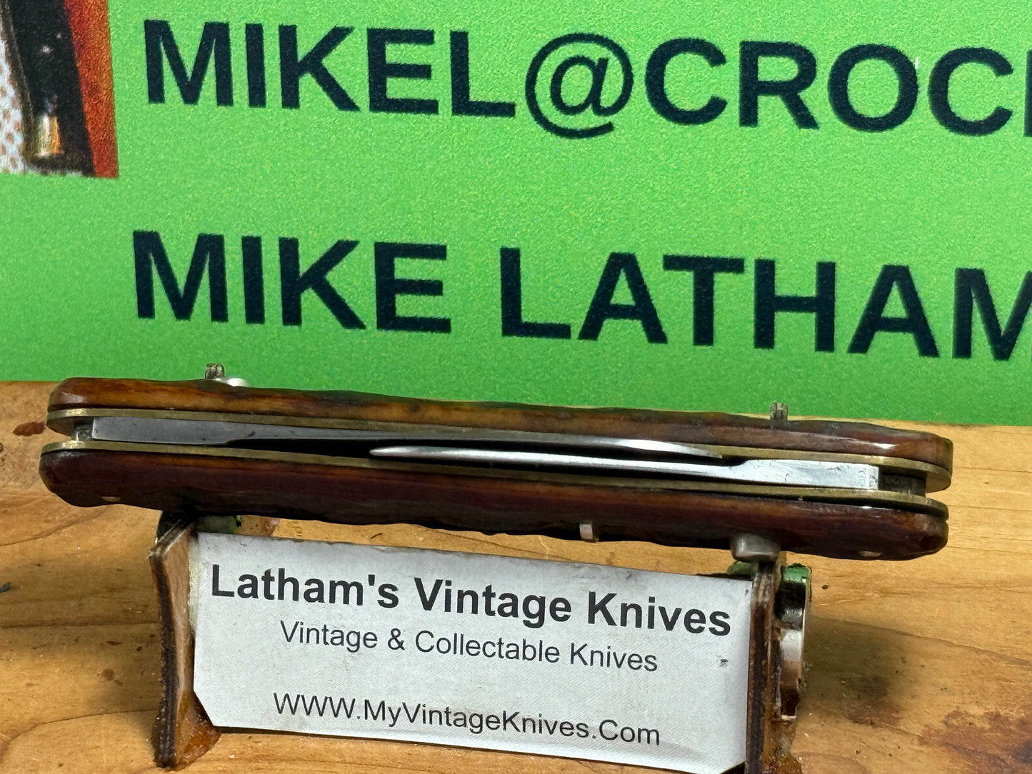 PRESTO GEO. SCHRADE BRIDGEPORT CONN. 1940-59 TWIN BLADE PAT. 30-40 VINTAGE AMERICAN AUTOMATIC KNIFE 3 3/8" DOUBLE BUTTON JIGGED BONE HANDLES