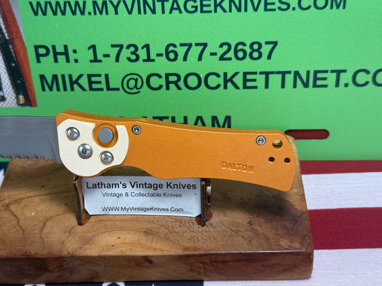 DALTON, ROB CUSTOM AUTOMATIC KNIFE 1998-2010 RESCUE SIDE OPENING TACTICAL AUTOMATIC KNIFE ORANGE METAL HANDLES