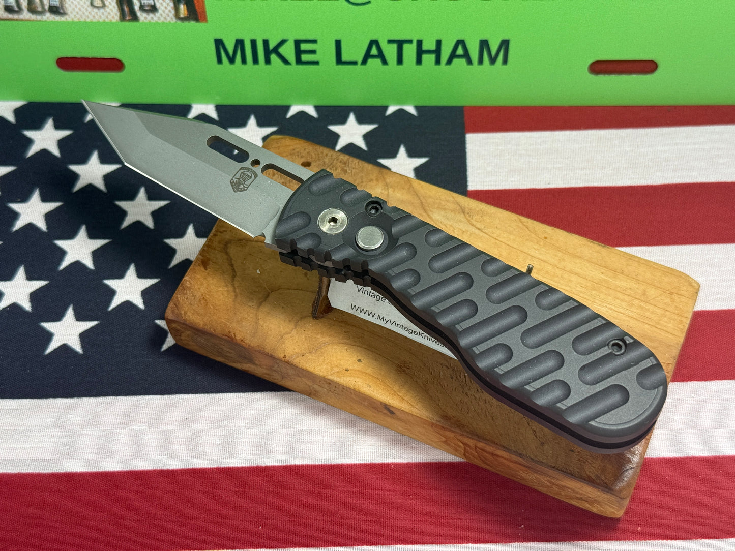 DALTON, ROB CUSTOM KNIFE 1998-2010 GRIPPER SIDE OPENING TACTICAL AUTOMATIC KNIFE BLACK METAL HANDLES