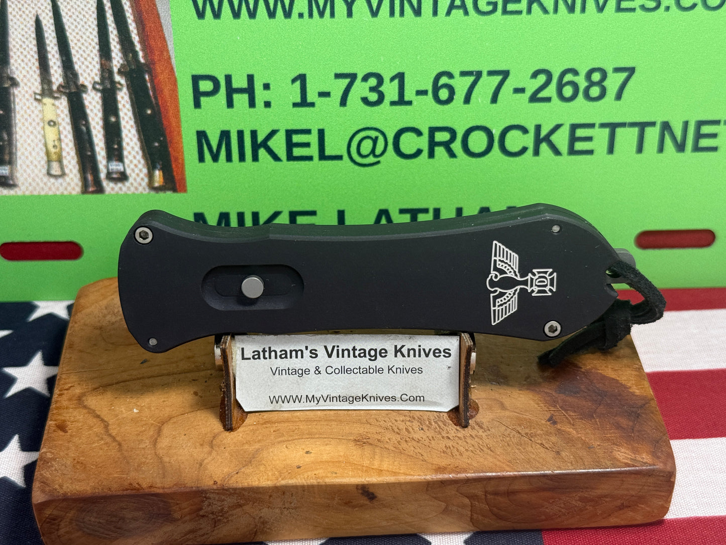 DALTON, ROB CUSTOM KNIFE 1998-2010 TANGO WITH EAGEL OTF SINGLE ACTION TACTICAL AUTOMATIC KNIFE BLACK METAL HANDLES