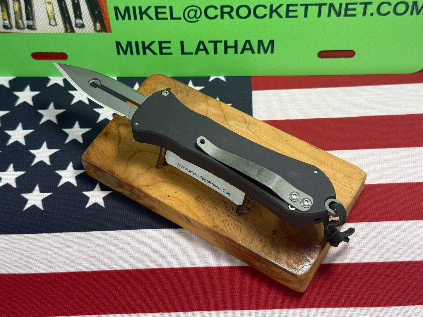 DALTON, ROB CUSTOM KNIFE 1998-2010 TANGO WITH EAGEL OTF SINGLE ACTION TACTICAL AUTOMATIC KNIFE BLACK METAL HANDLES