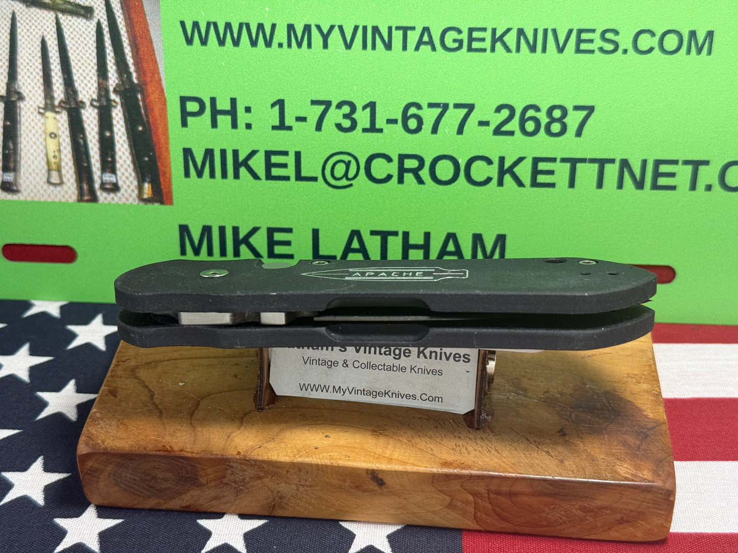 DALTON, ROB CUSTOM AUTOMATIC KNIFE 1998-2010 SIDE OPENING APACHE DCC TACTICAL AUTOMATIC KNIFE BLACK METAL HANDLES