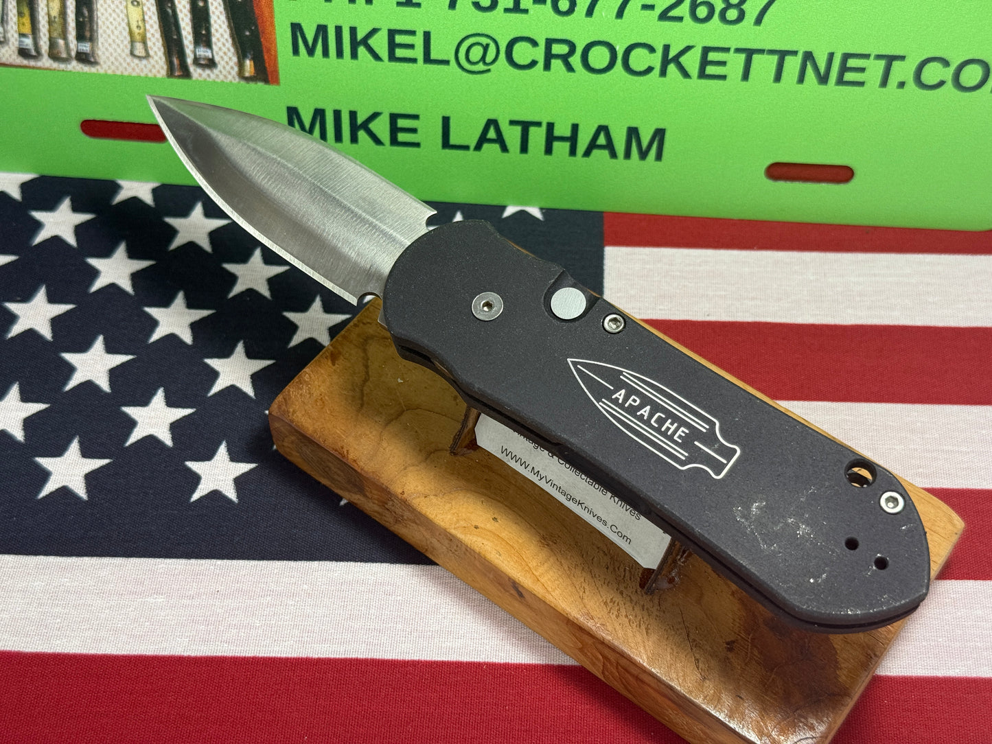 DALTON, ROB CUSTOM AUTOMATIC KNIFE 1998-2010 SIDE OPENING APACHE DCC TACTICAL AUTOMATIC KNIFE BLACK METAL HANDLES