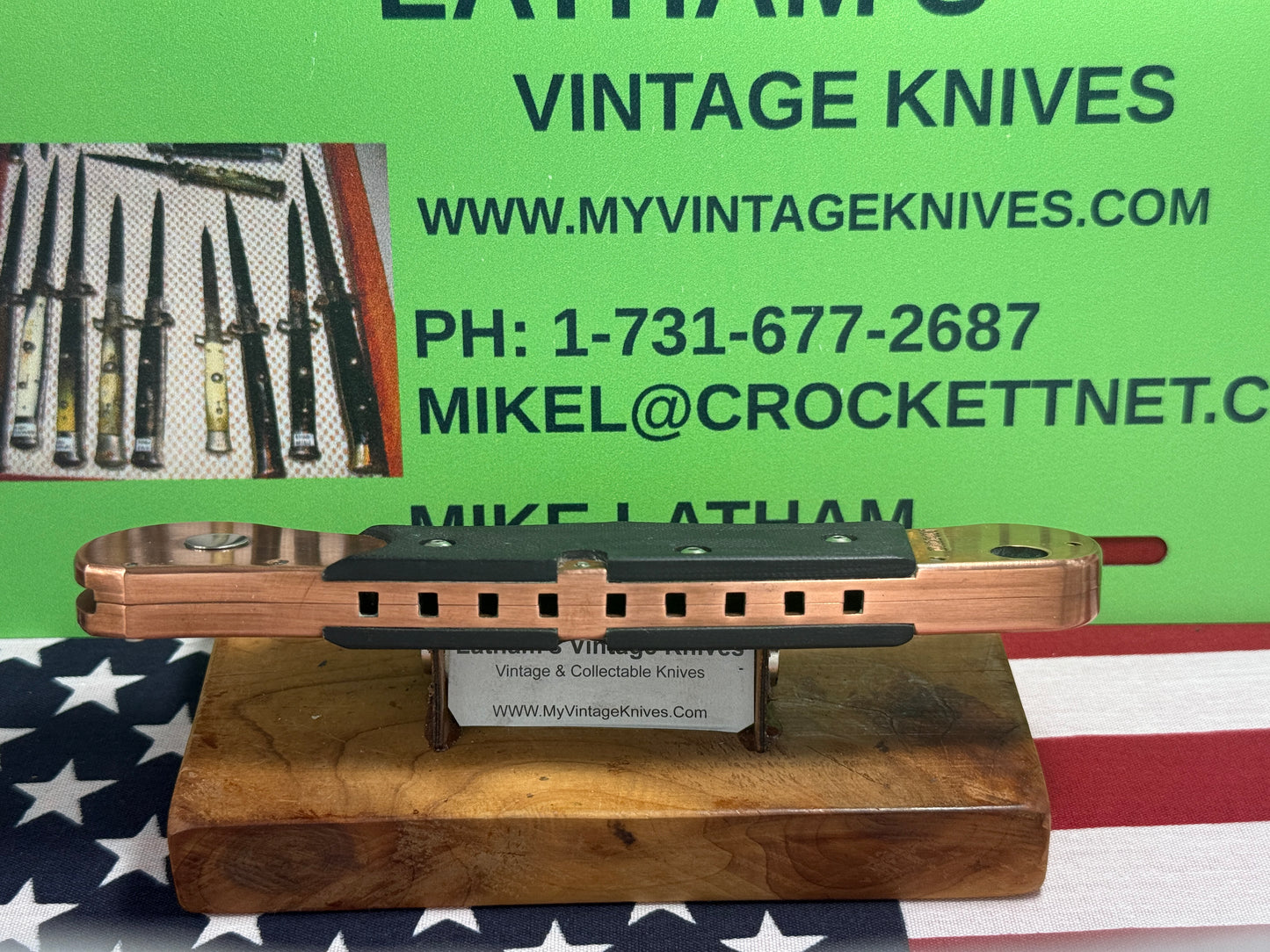 DALTON, ROB CUSTOM AUTOMATIC KNIFE 1998-2010 SIDE OPENING COPPER COMCAT DAMACUS STEEL TACTICAL AUTOMATIC KNIFE COPPER WITH BLACK FIBER HANDLES