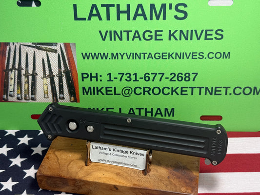 DALTON, ROB CUSTOM AUTOMATIC KNIFE 1998-2010 OTF SINGLE ACTION LARGE CUPID TACTICAL AUTOMATIC KNIFE BLACK METAL HANDLES