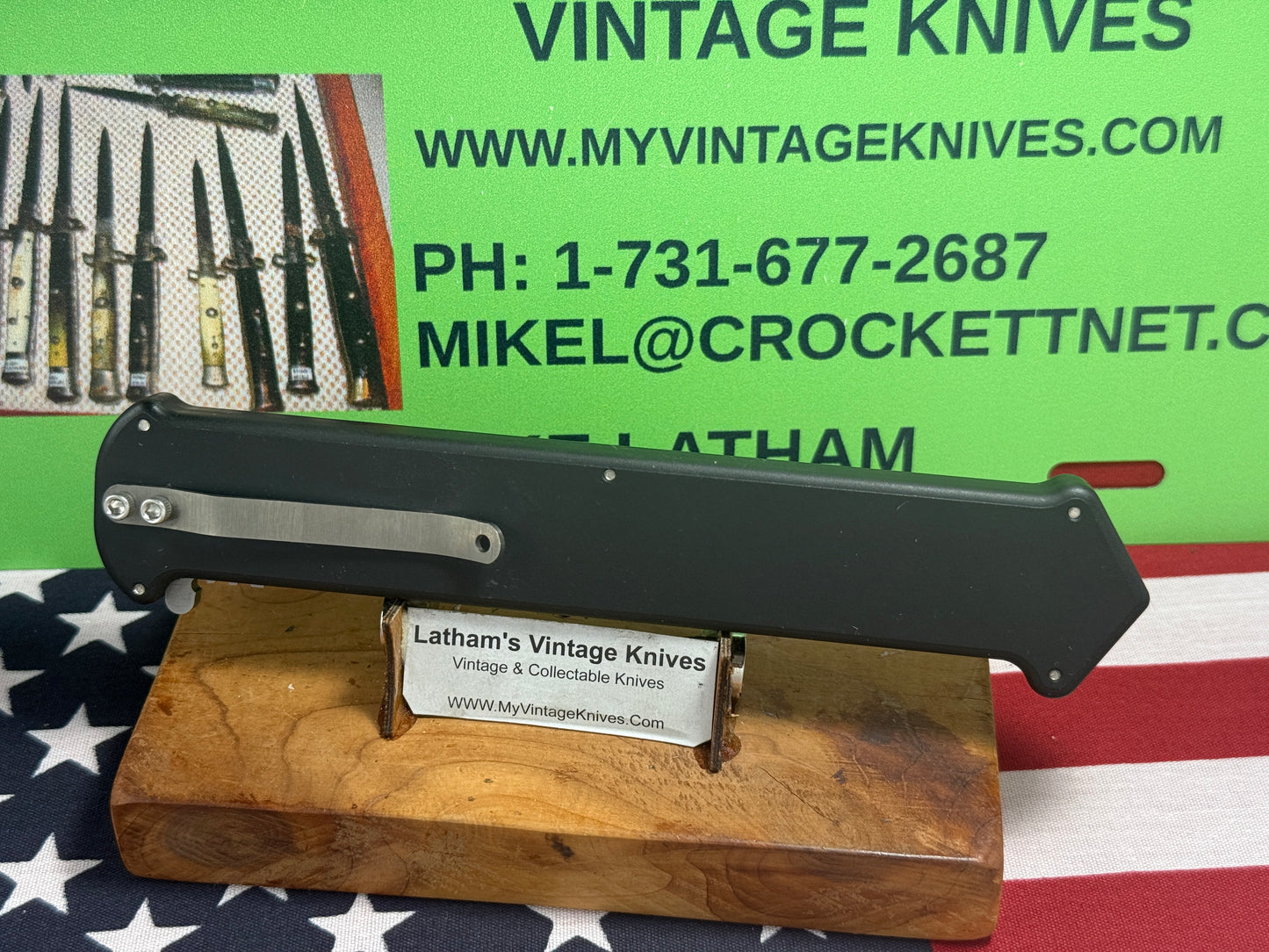DALTON, ROB CUSTOM AUTOMATIC KNIFE 1998-2010 OTF SINGLE ACTION LARGE CUPID TACTICAL AUTOMATIC KNIFE BLACK METAL HANDLES