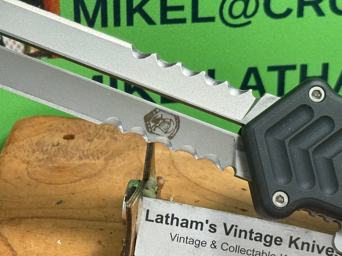 DALTON, ROB CUSTOM AUTOMATIC KNIFE 1998-2010 OTF SINGLE ACTION LARGE CUPID TACTICAL AUTOMATIC KNIFE BLACK METAL HANDLES