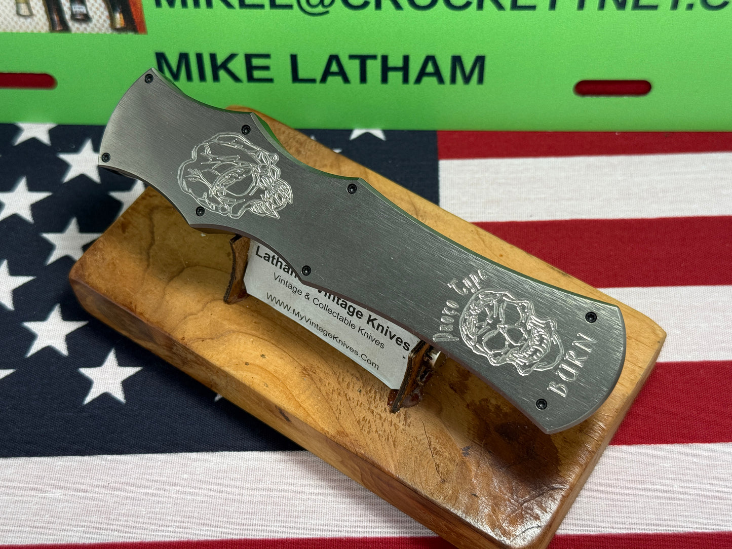 BURN CUSTOM AUTOMATIC KNIVES PAUL PANAK EARLY EDITION PROTYPE RAZOR JOKER EDITION OTF WITH MIRROR POLISHED DAGGER BLADE TACTICAL AUTOMATIC KNIFE GUN METAL HANDLES