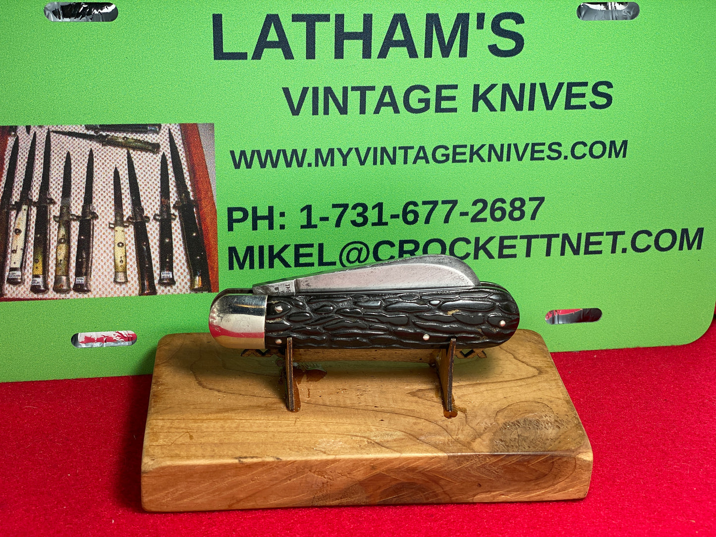 FLY LOCK KNIFE CO. BRIDGEPORT CONN. 1923-29 HAWKBILL PARATROOPER VINTAGE AMERICAN AUTOMATIC KNIFE BLACK BAKELITE COMPOSITION HANDLES