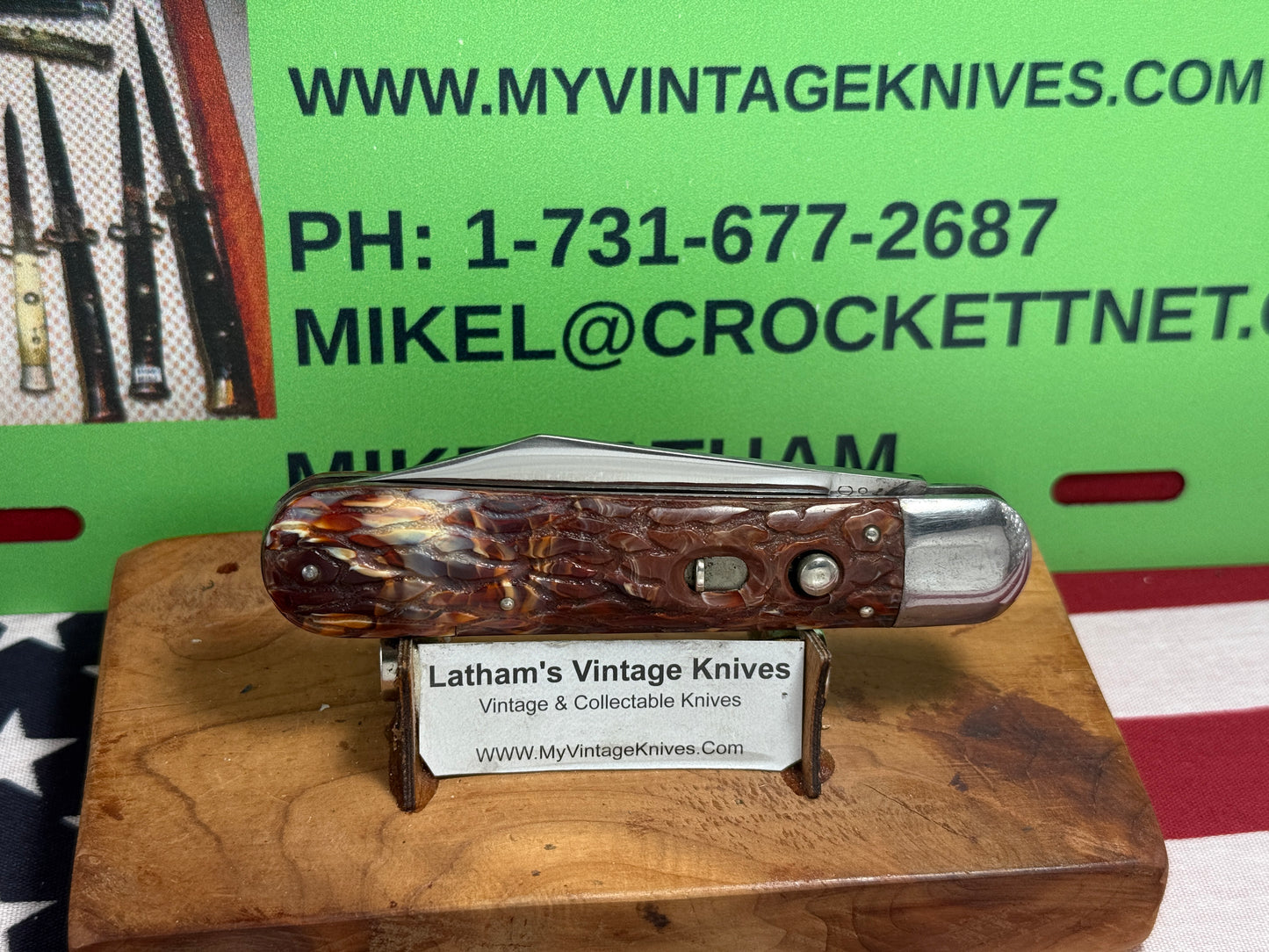 PRESTO GEO. SCHRADE KNIFE CO. BRIDGEPORT CONN. 1940-57 MEDIUM HUNTER 4 1/8" VINTAGE AMERICAN AUTOMATIC KNIFE RED WORMED COMPOSITION HANDLES