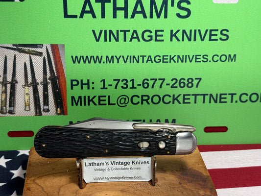 SCHRADE CUT CO. WALDEN N.Y. 1916-46 SWING GUARD HUNTER'S PRIDE ETCHED VINTAGE AMERICAN AUTOMATIC KNIFE PEACH SEED JIGGED BONE HANDLES