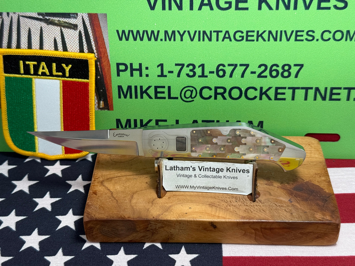 ESPOSITO, EMMANUEL ITALY CUSTOM KNIVES 2020 C-LOCK FOLDER S/N 001 BUTTON RELEASE CUSTOM AUTOMATIC KNIFE MOSAIC INLAY BLACK & GOLD PEARL HANDLES