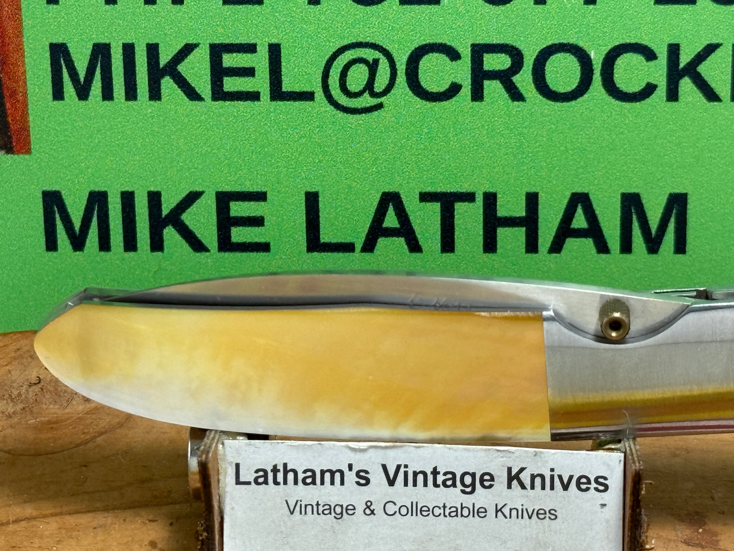 HARA, KOJI CUSTOM KNIVES JAPAN 2005-2008 ERA LINERLOCK FOLDER CUSTOM MANUAL OPEN KNIFE GOLD PEARL HANDLES