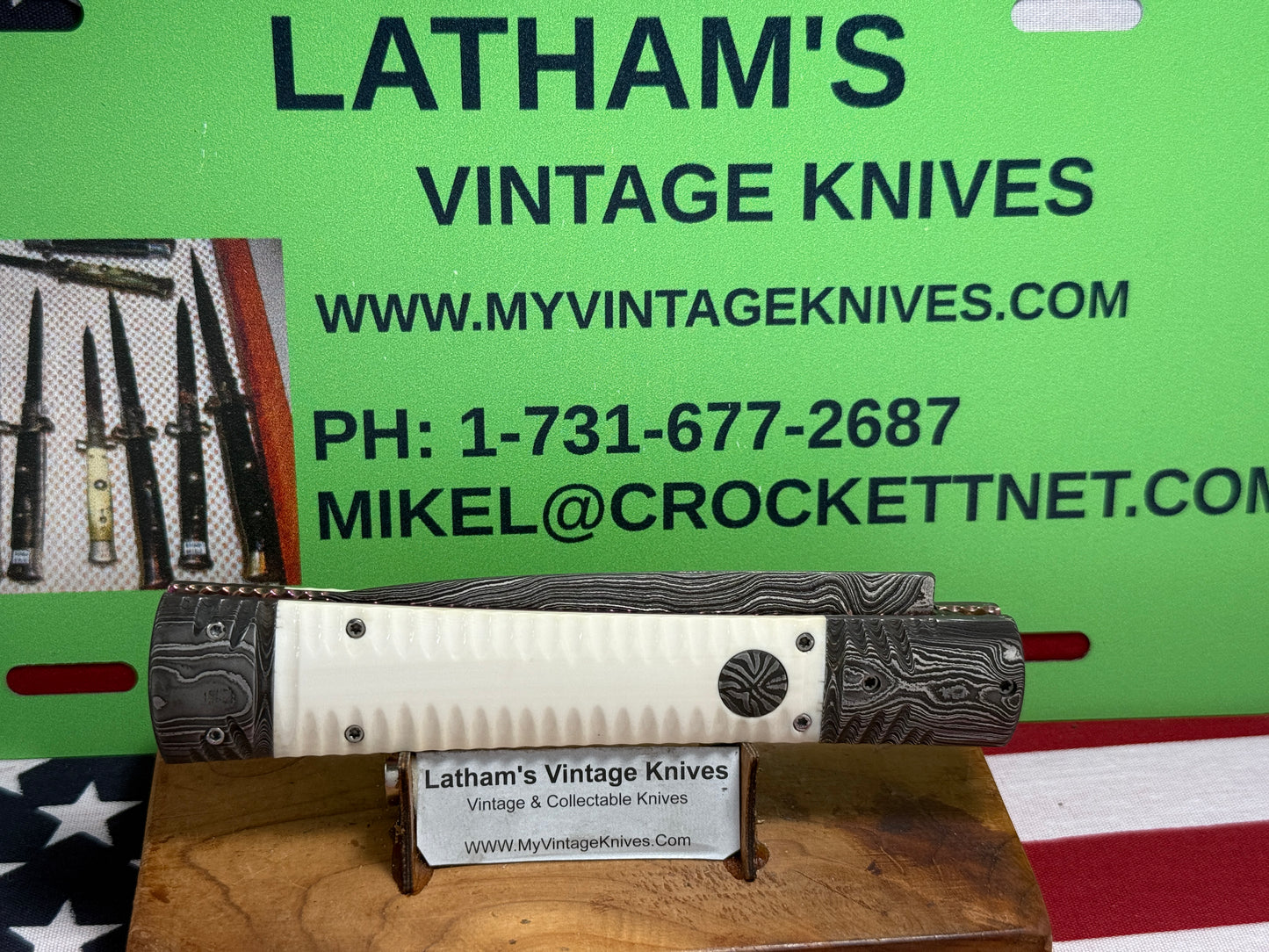 VALLOTTON, RAINY CUSTOM KNIVES 2001-2003 ERA D & D FAN TAIL DAMACUS STEEL DAGGER BLADE CUSTOM AUTOMATIC KNIFE MAMMOTH IVORY HANDLES