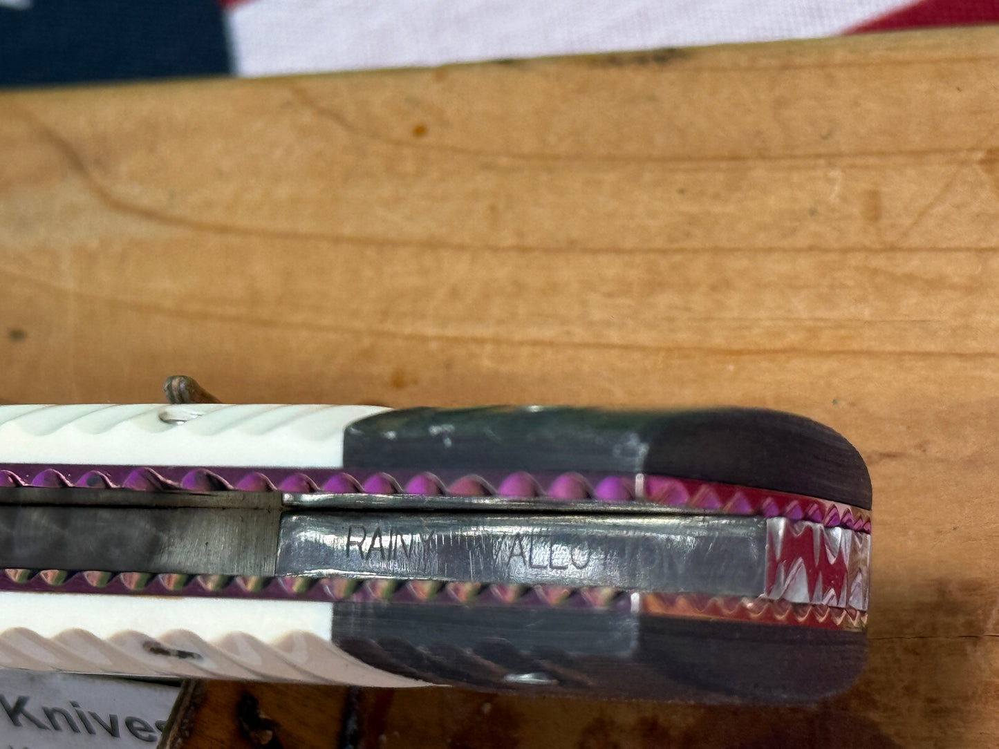 VALLOTTON, RAINY CUSTOM KNIVES 2001-2003 ERA D & D FAN TAIL DAMACUS STEEL DAGGER BLADE CUSTOM AUTOMATIC KNIFE MAMMOTH IVORY HANDLES