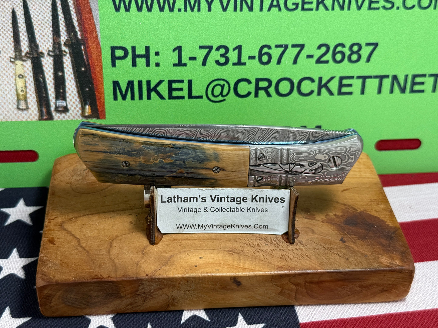 WILLIAMS, JASON CUSTOM KNIVES 2001-2003 ERA MEDIUM HUNTER DAMACUS STEEL CUSTOM AUTOMATIC KNIFE MAMMOTH IVORY BARK SCALES