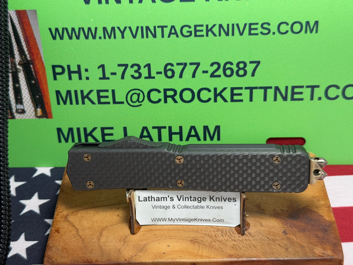 MICROTECH USA MARFIONE CUSTOM AUTOMATIC ALM SN 004 OTF MAKORA HIGH POLISH FIRE HARDWARE TACTICAL AUTOMATIC KNIFE CARBON FIBER TOP & BUTTON