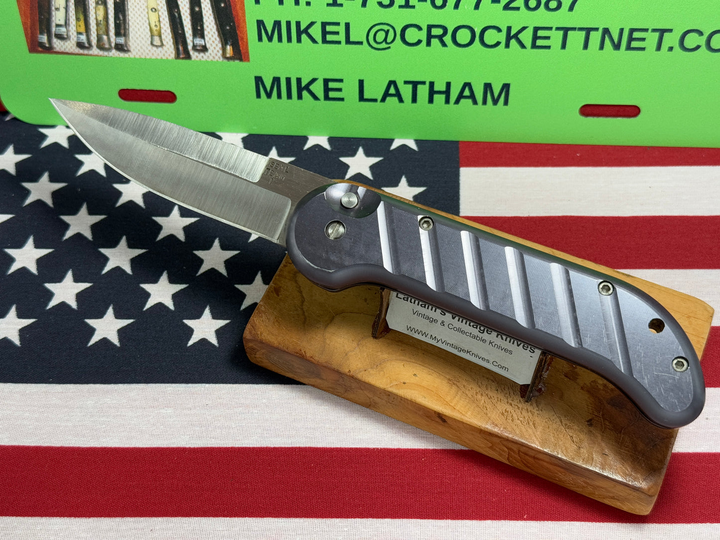 DALTON, ROB USA 1998-2003 LARGE SEAL TEAM 1 USA 23 MILITARY CUSTOM AUTOMATIC KNIFE BLACK METAL HANDLES