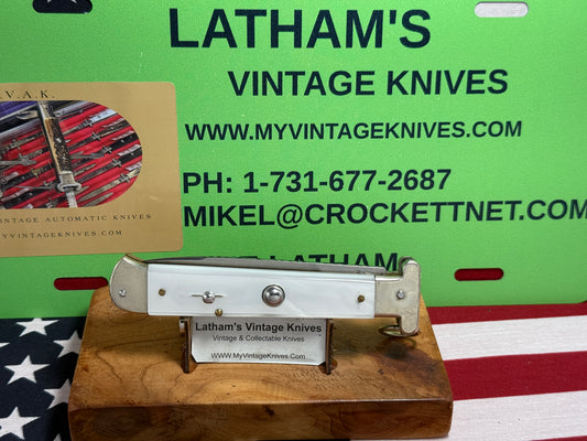 A.G.A. CAMPOLIN ITALY 2015 RING PULL FRANCESE ITALIAN AUTOMATIC KNIFE WHITE PEARLX HANDLES