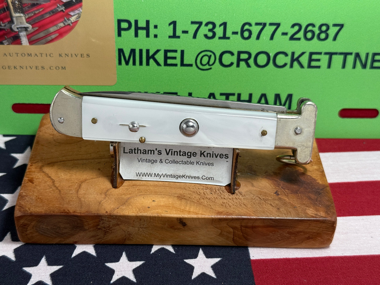 A.G.A. CAMPOLIN ITALY 2015 RING PULL FRANCESE ITALIAN AUTOMATIC KNIFE WHITE PEARLX HANDLES