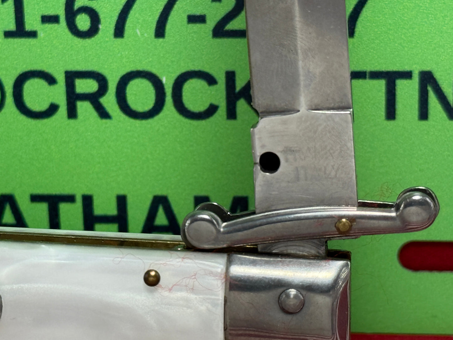 FRANK B. ITLAY 2015-2018 SWING GUARD LOCK BACK DAGGER BLADE 28 CM ITALIAN AUTOMATIC KNIFE WHITE PEARLX HANDLES