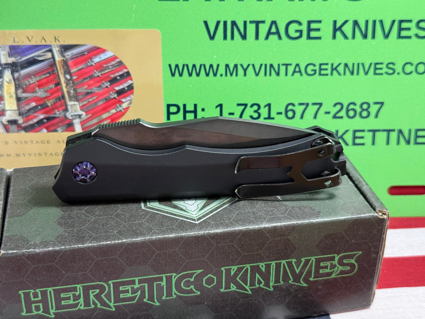 HERETIC KNIVES USA 2023 AUTO WRAITH DLC H000-6A BLUE Ti HARDWARE TACTICAL AUTOMATIC KNIFE CARBON FIBER BOLSTERS.