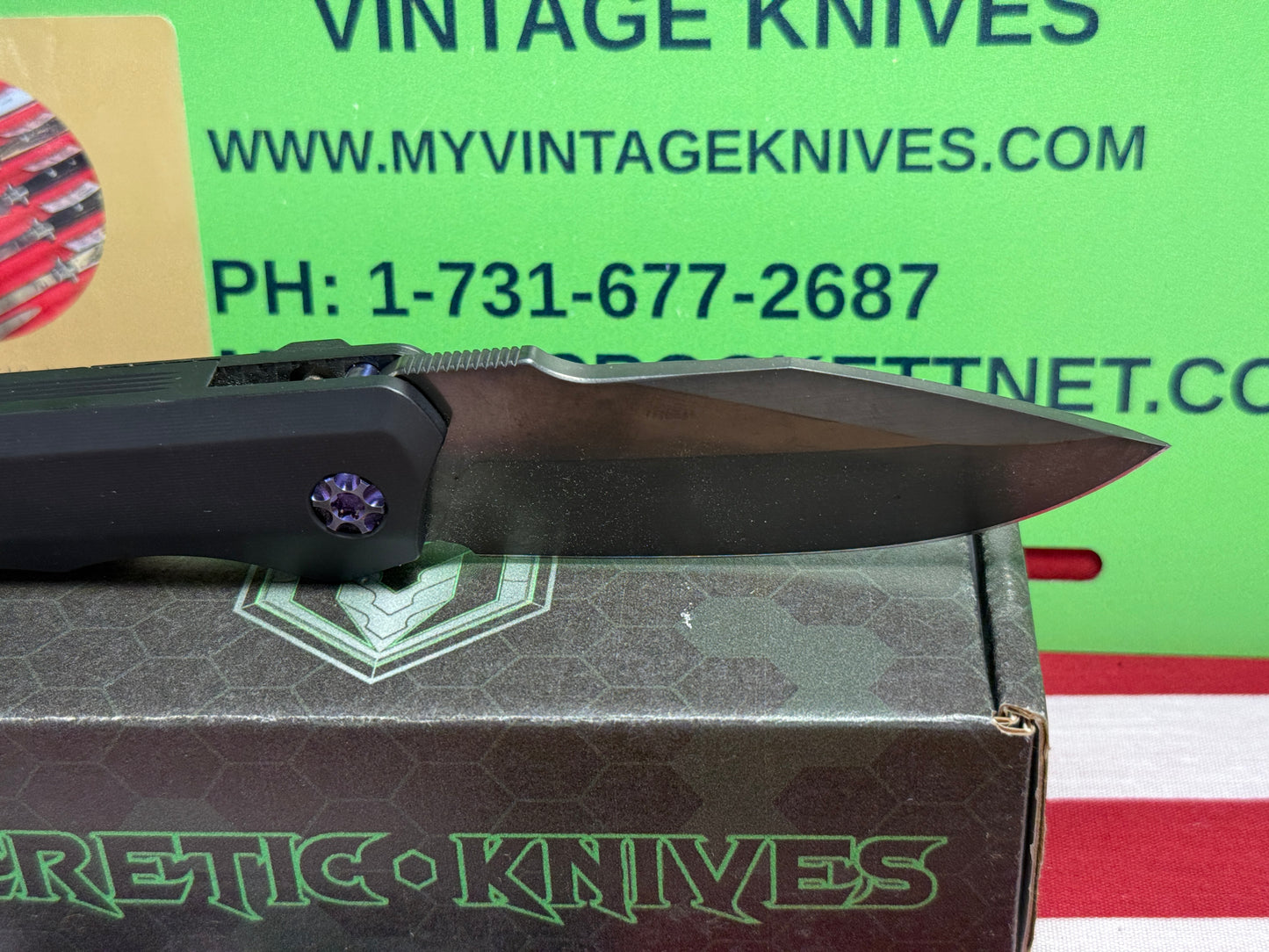 HERETIC KNIVES USA 2023 AUTO WRAITH DLC H000-6A BLUE Ti HARDWARE TACTICAL AUTOMATIC KNIFE CARBON FIBER BOLSTERS.
