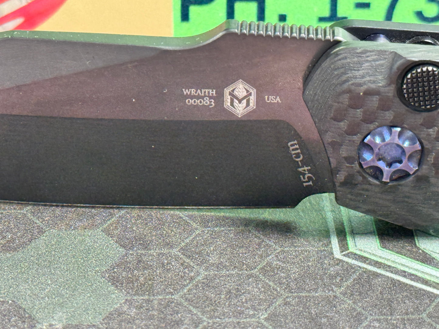 HERETIC KNIVES USA 2023 AUTO WRAITH DLC H000-6A BLUE Ti HARDWARE TACTICAL AUTOMATIC KNIFE CARBON FIBER BOLSTERS.
