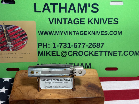 AKC ITALY 2022 LEVER AUTOMATIC DAMACUS STEEL 6" ITALIAN AUTOMATIC KNIFE BRAZILIAN HORN HANDLES