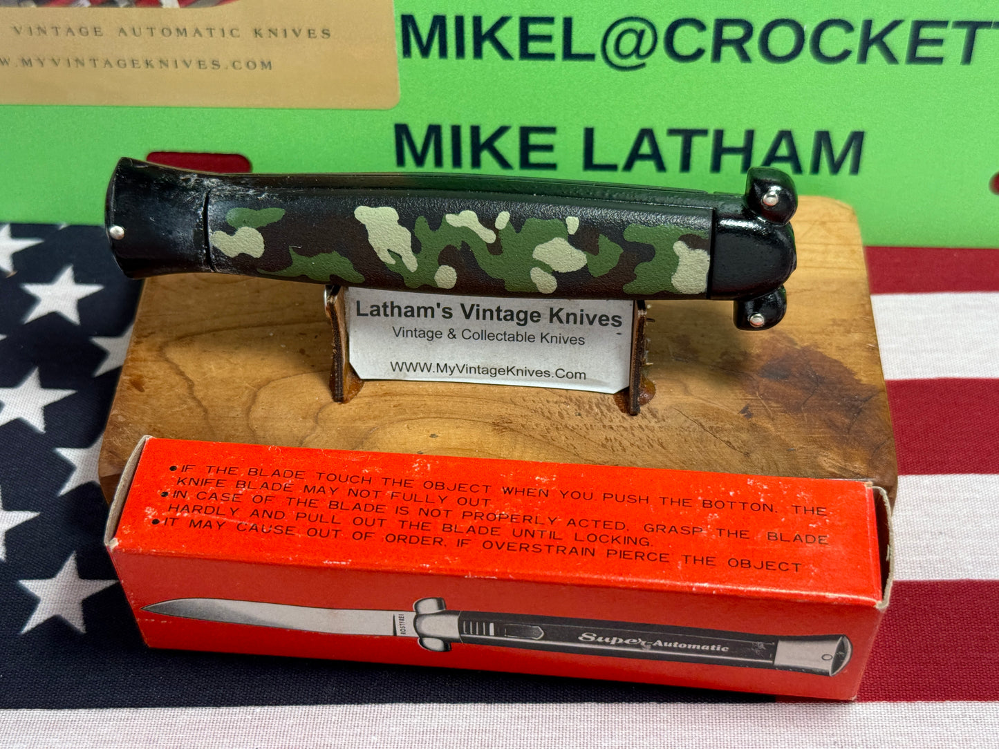 NATO MILITARY OTF 1980-85 SUPER AUTOMATIC SPRINGER VINTAGE IMPORTED AUTOMATIC KNIFE ARMY GREEN PLASTIC OVER METAL HANDLES