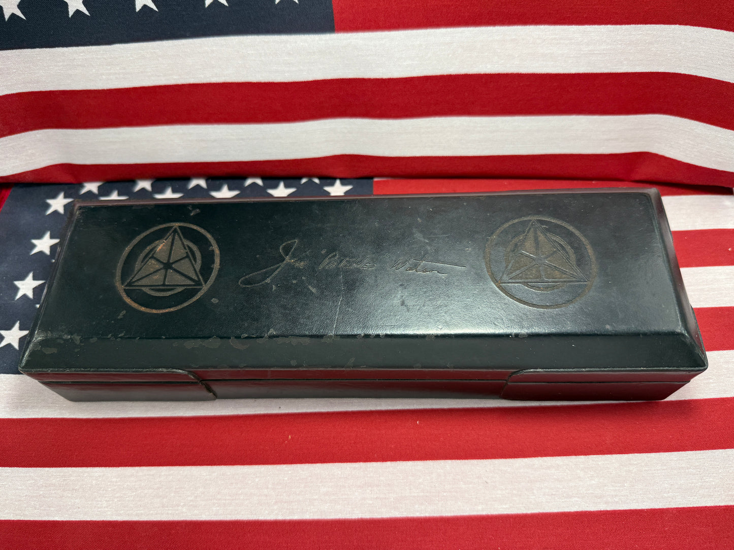 MASTER OF DEFENSE USA 2006-2008 SEAL TEAM TWO POINT MAN CHIEF PATCHES WATSON TRIDENT UTILITY FOLDER TACTICAL AUTOMATIC KNIFE BLACK METAL HANDLES