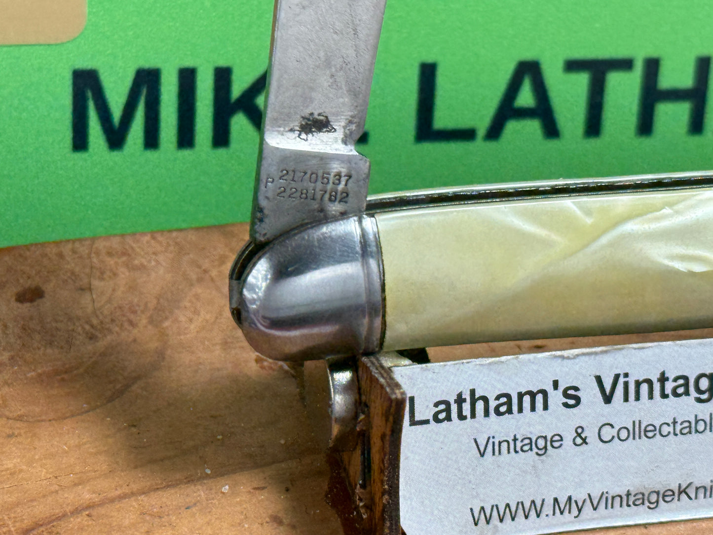 HAMMER BRAND USA IMPERIAL KNIFE CO. 1945-1955 UTILITY JACK 3 1/2" VINTAGE AMERICAN AUTOMATIC KNIFE CRACKED ICE COMPOSITION SHELL WRAP HANDLES