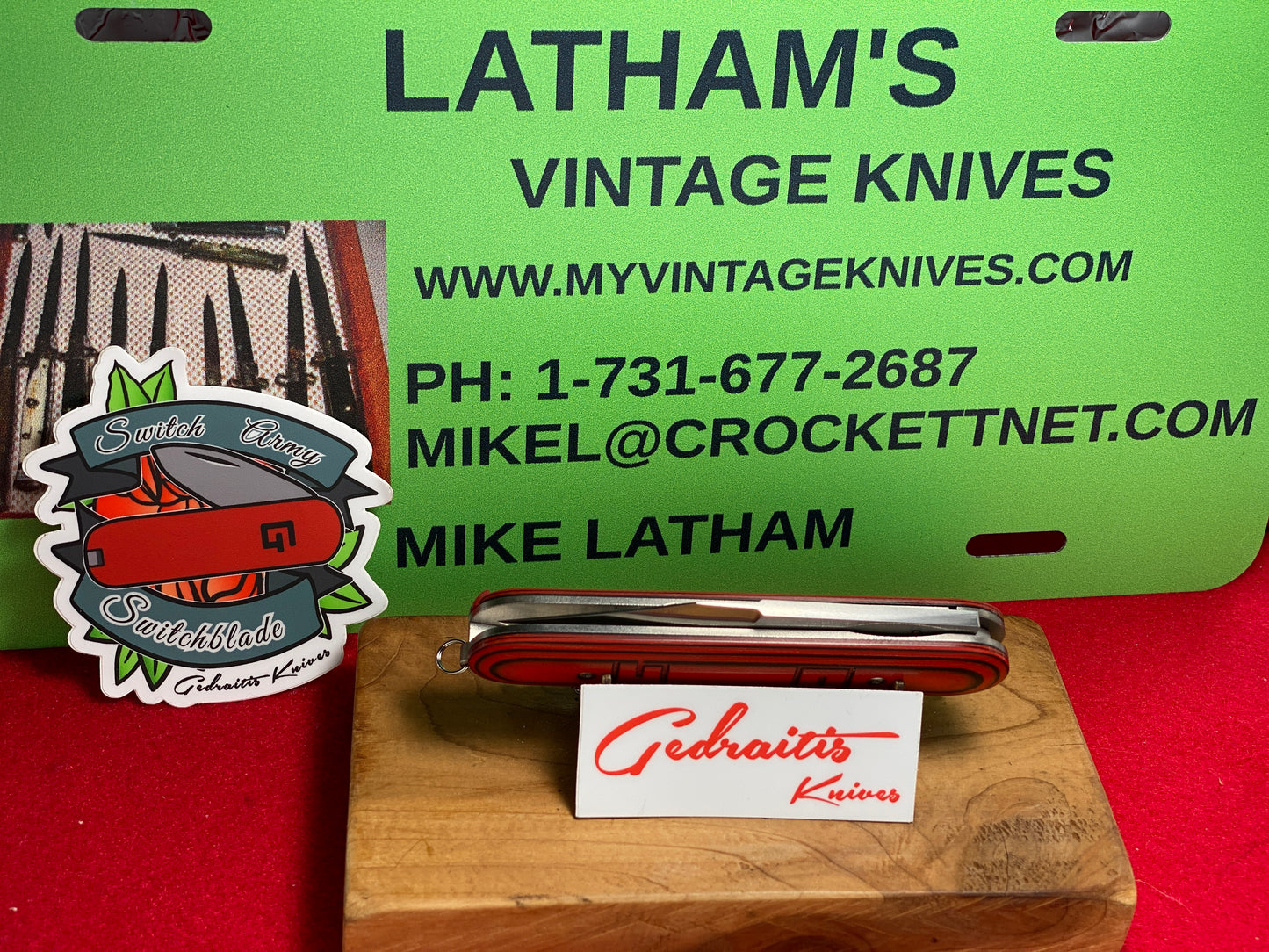 GEDRAITIS, CHUCK KNIVES 2024 SWITCH ARMY KNIFE CUSTOM AUTOMATIC KNIFE G-10 RED HANDLES