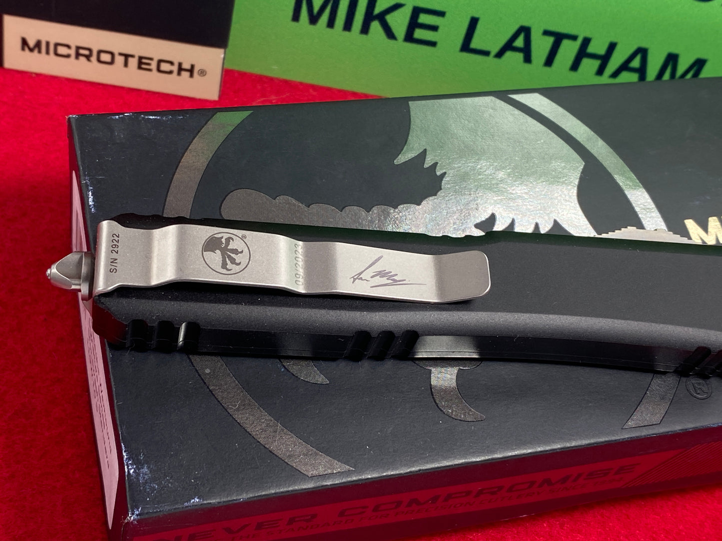 MICROTECH ULTRATECH WARHOUND 09/2023 OTF SIGNATURE SERIES 119W-10 S TACTICAL AUTOMATIC KNIFE STONEWASH STANDARD