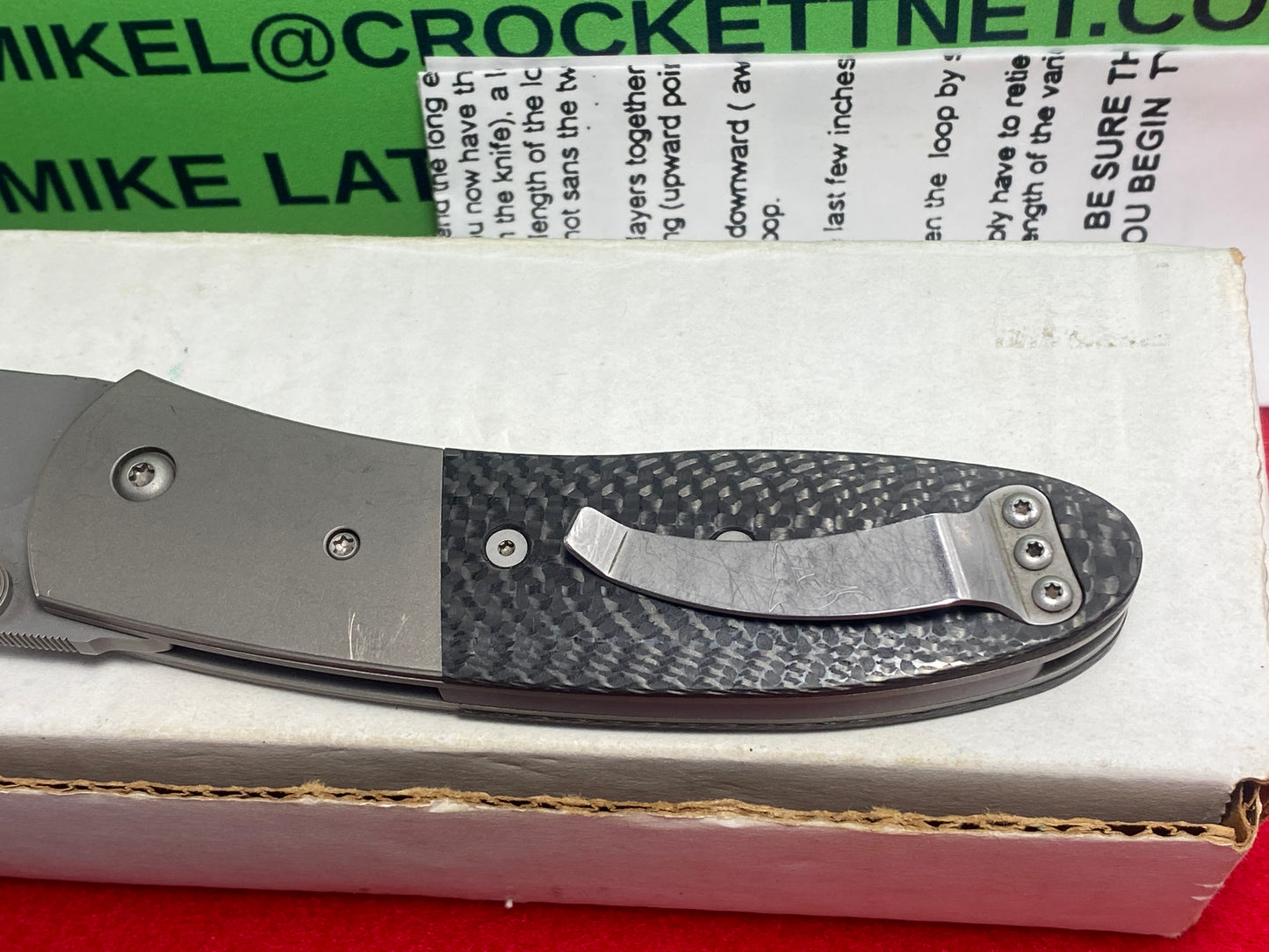 MICROTECH LIGHTFOOT L.C.C. SHARK 01/2001 DOUBLE ACTION BEAD BLAST PLAIN BLADE TACTICAL AUTOMATIC KNIFE FIBER CARBON HANDLES