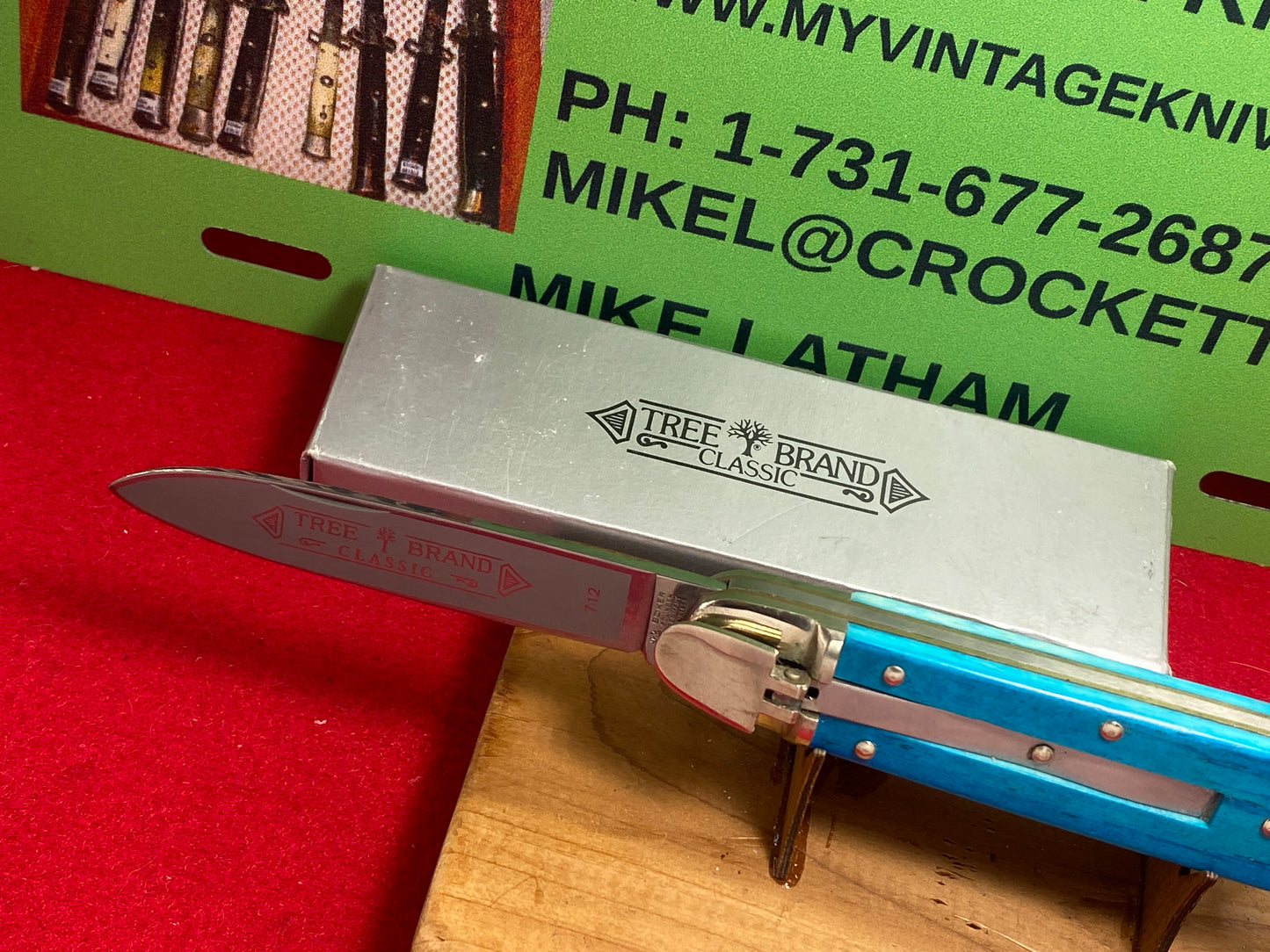 BOKER SOLINGEN GERMANY 1980-85 LEVER AUTOMATIC TREE BRAND CLASSIC 712 GERMAN AUTOMATIC KNIFE BLUE BONE HANDLES