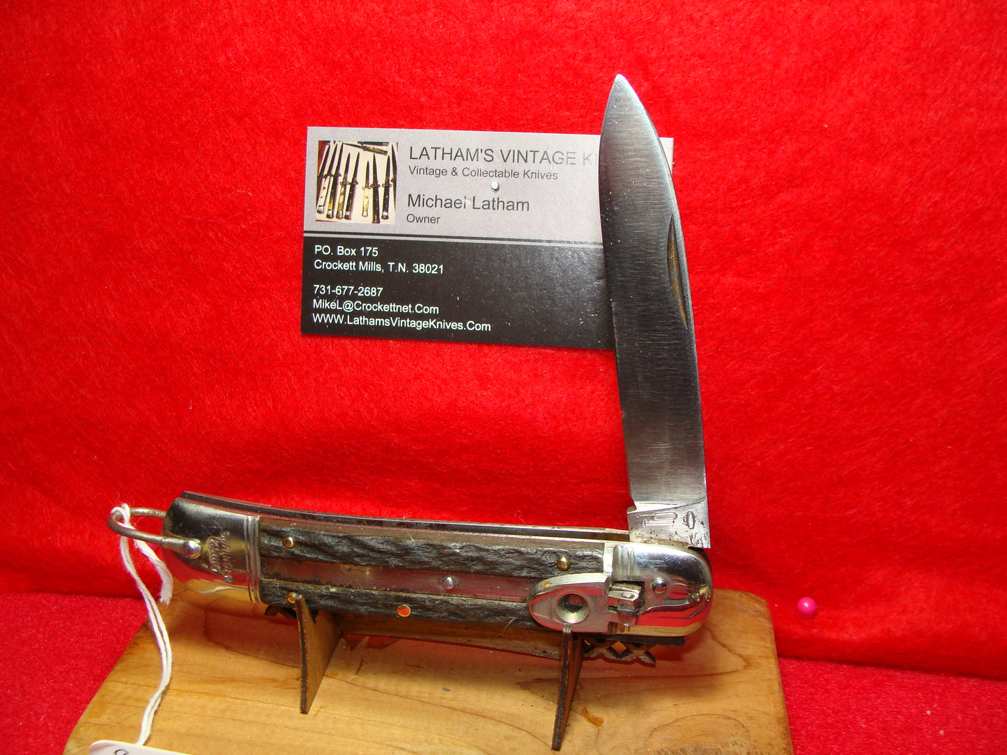 BUGLE ROSTFREI GERMANY 1950-58 LEVER AUTOMATIC 11 CM GERMAN AUTOMATIC KNIFE BLACK WOOD HANDLES