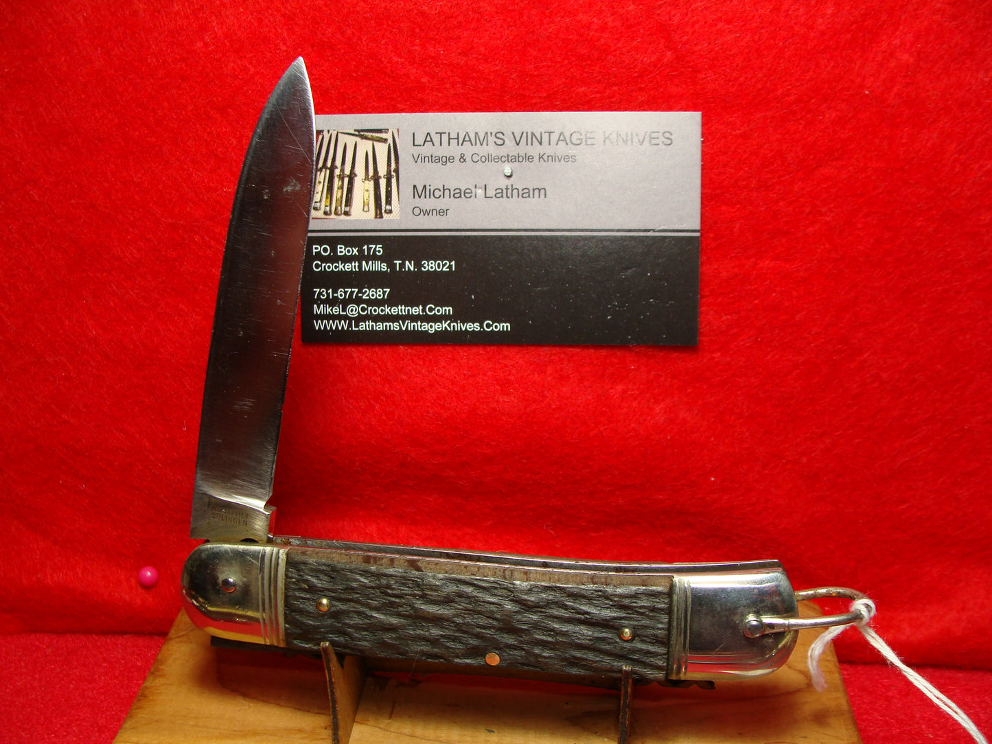 BUGLE ROSTFREI GERMANY 1950-58 LEVER AUTOMATIC 11 CM GERMAN AUTOMATIC KNIFE BLACK WOOD HANDLES