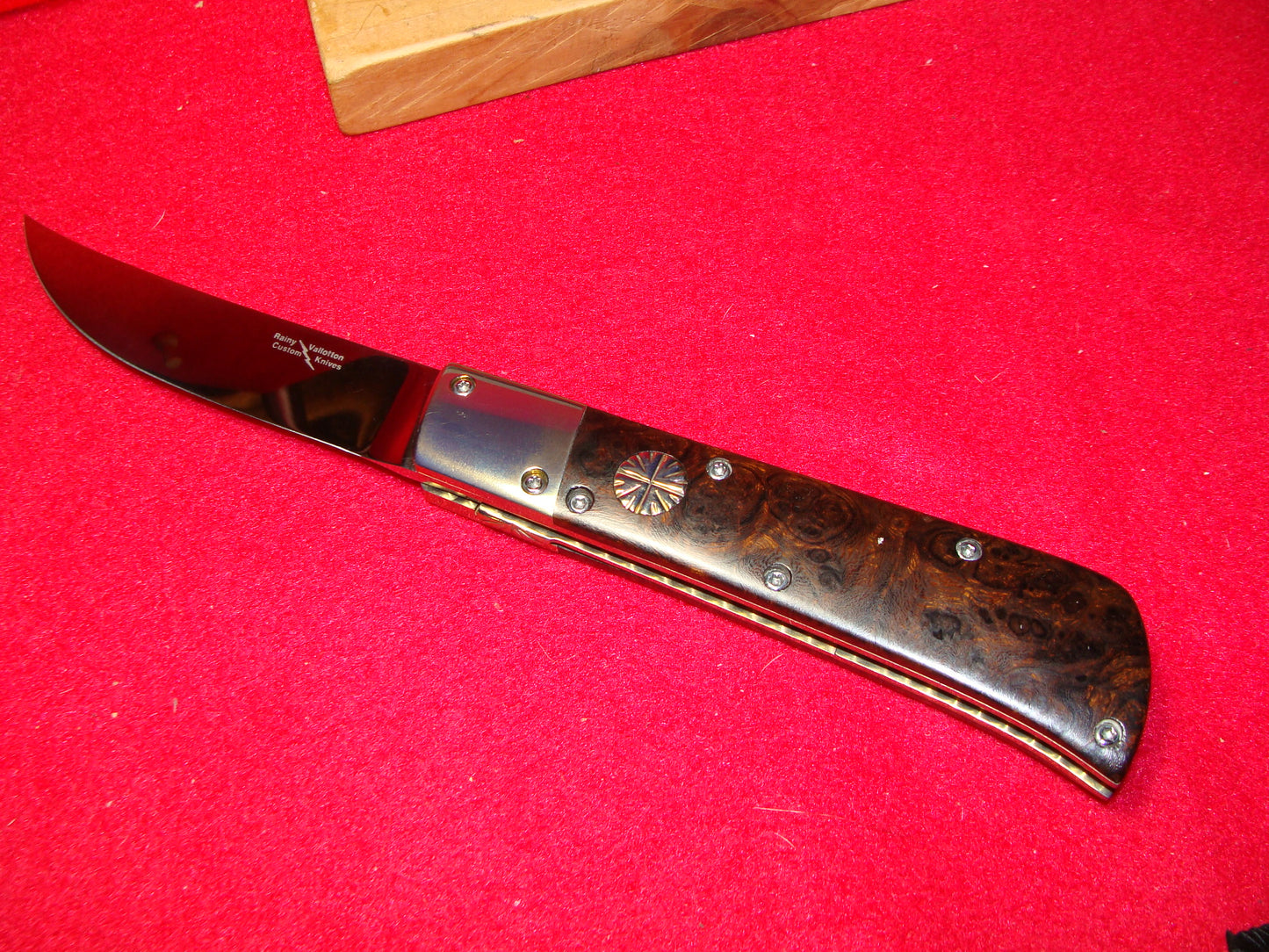 VALLOTTON, RAINY CUSTOM OREGON MAKER 1992 EARLY PERSIAN CUSTOM AUTOMATIC KNIFE IRON WOOD HANDLES