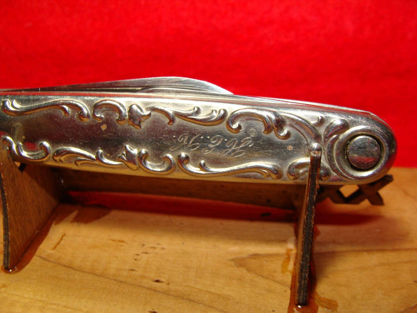 PRESS BUTTON KNIFE CO. WALDEN NY 1892-1923 TWIN BLADE DOUBLE BUTTON 3 3/8" VINTAGE AMERICAN AUTOMATIC KNIFE STERLING SILVER HANDLES