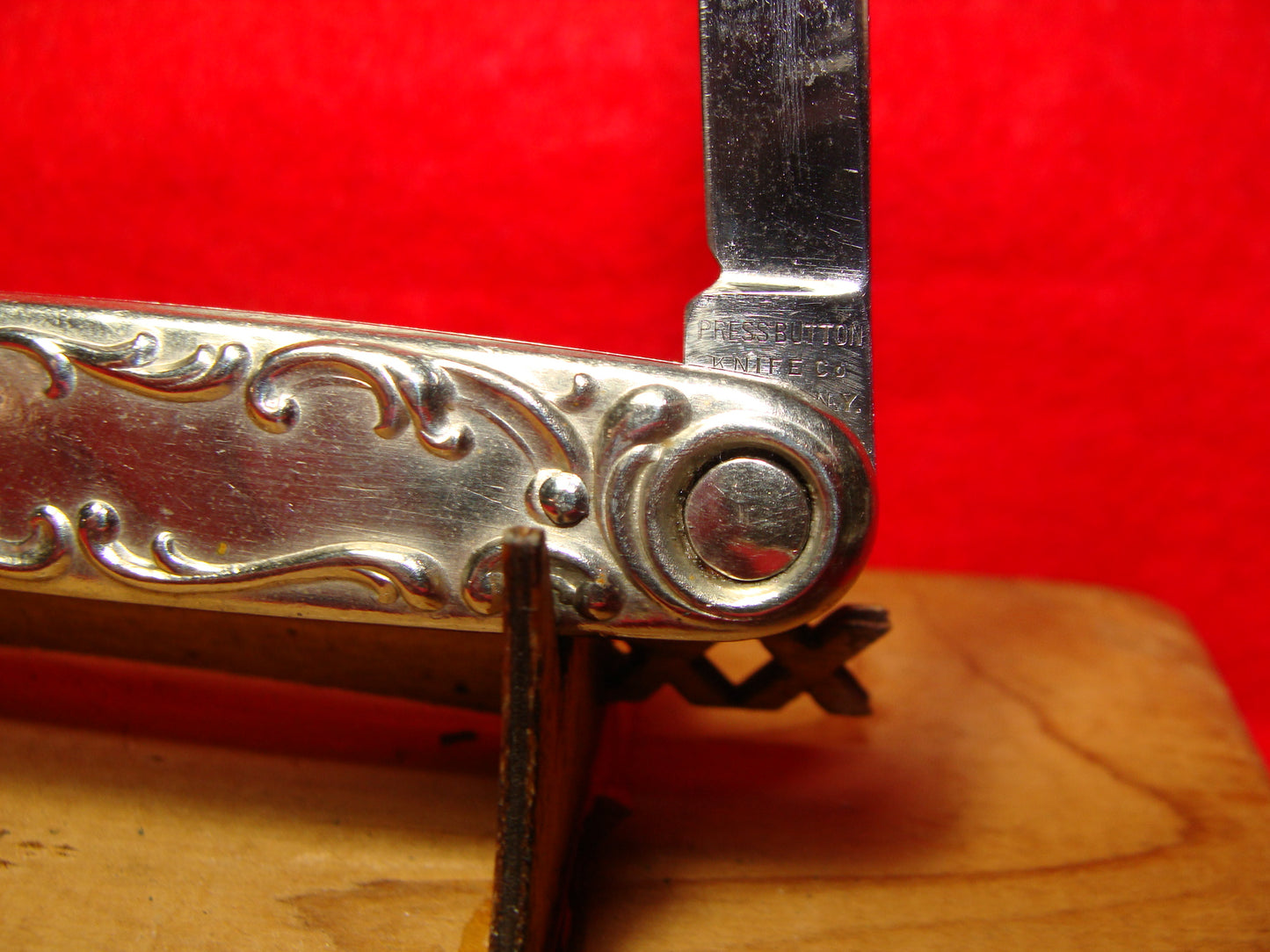 PRESS BUTTON KNIFE CO. WALDEN NY 1892-1923 TWIN BLADE DOUBLE BUTTON 3 3/8" VINTAGE AMERICAN AUTOMATIC KNIFE STERLING SILVER HANDLES