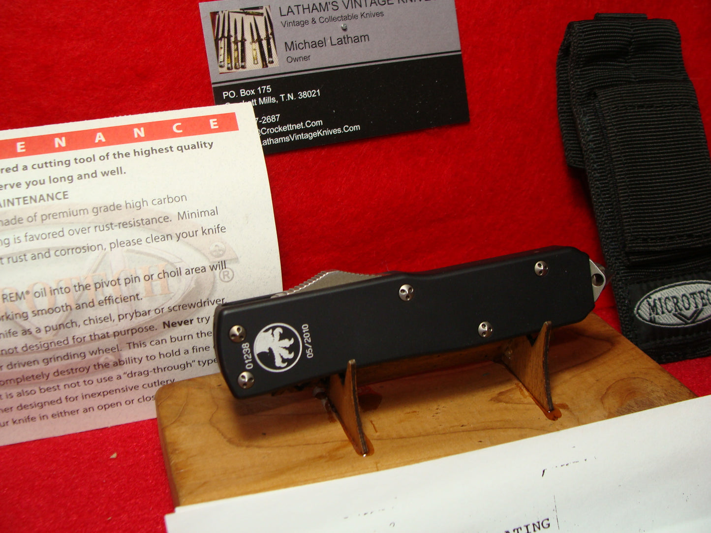 MICROTECH UT-X85 OTF 2010 BLADE SHOW TACTICAL AUTOMATIC KNIFE BLACK METAL HANDLES