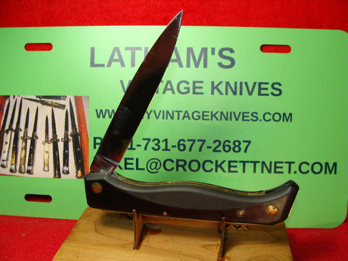 SAUT OUVERT FRENCH 1960-68 BO/BC FRENCH AUTOMATIC KNIFE BLACK COMPOSITION HANDLES